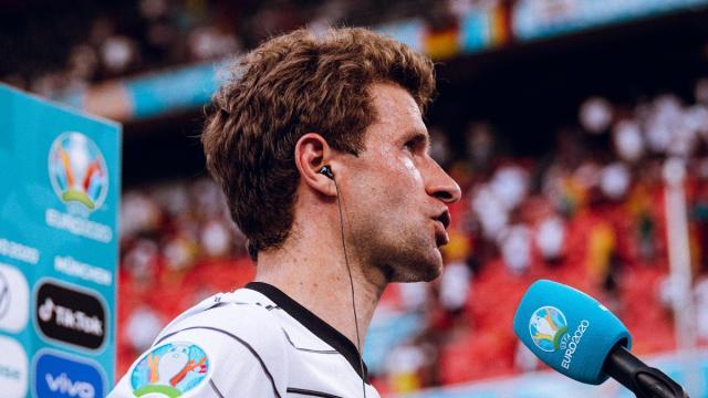 体育直播在线观看免费-德国将帅齐吹戈森斯 穆勒：原来他在意甲踢球啊……